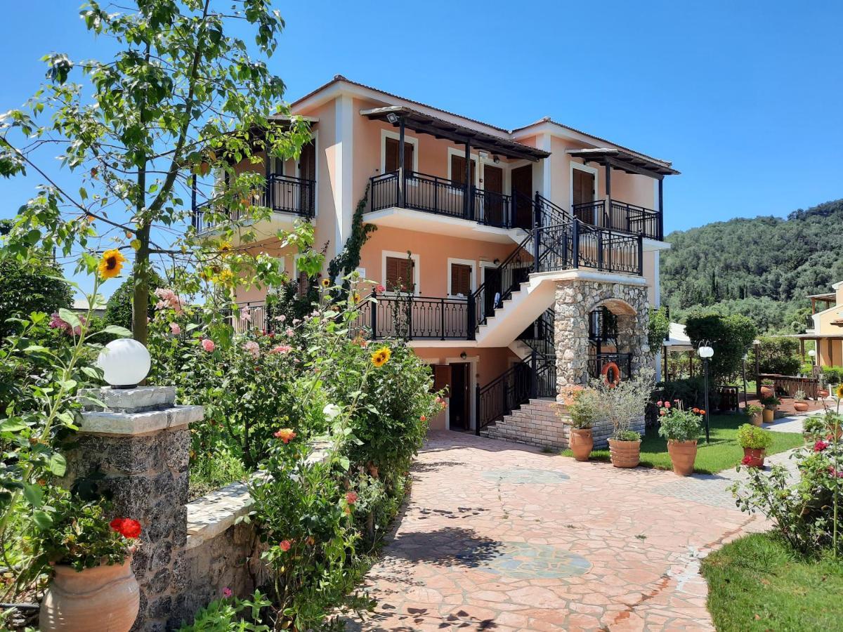 Nikos Apartments Ариллас Экстерьер фото